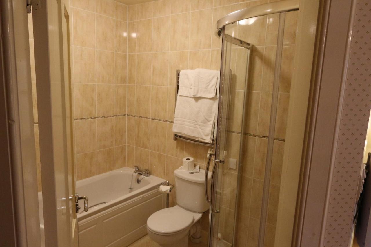 Glengarry Castle Hotel Invergarry Ngoại thất bức ảnh
